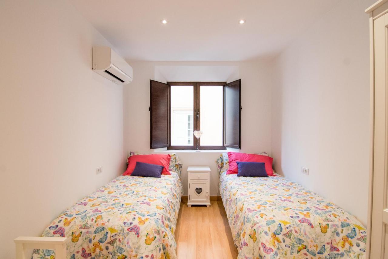 Tuguest Alhondiga Apartment Granada Esterno foto