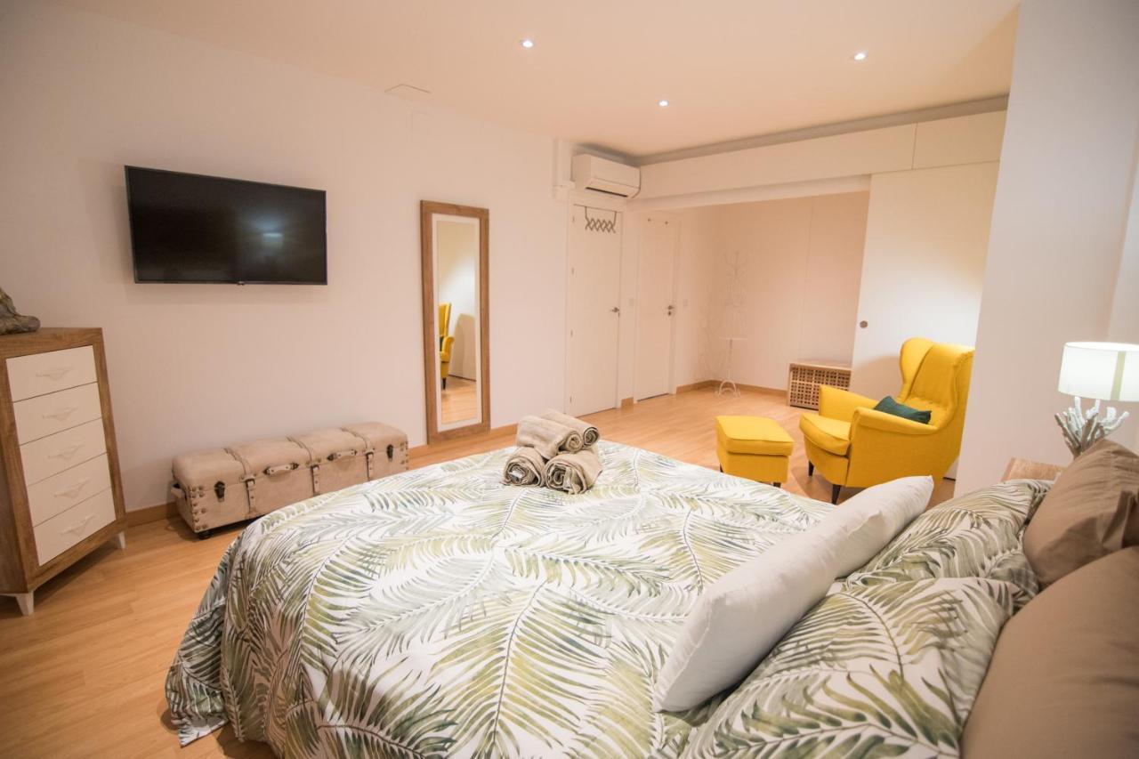 Tuguest Alhondiga Apartment Granada Esterno foto